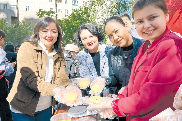 _家乡花儿美_花儿典变化的家乡绘本