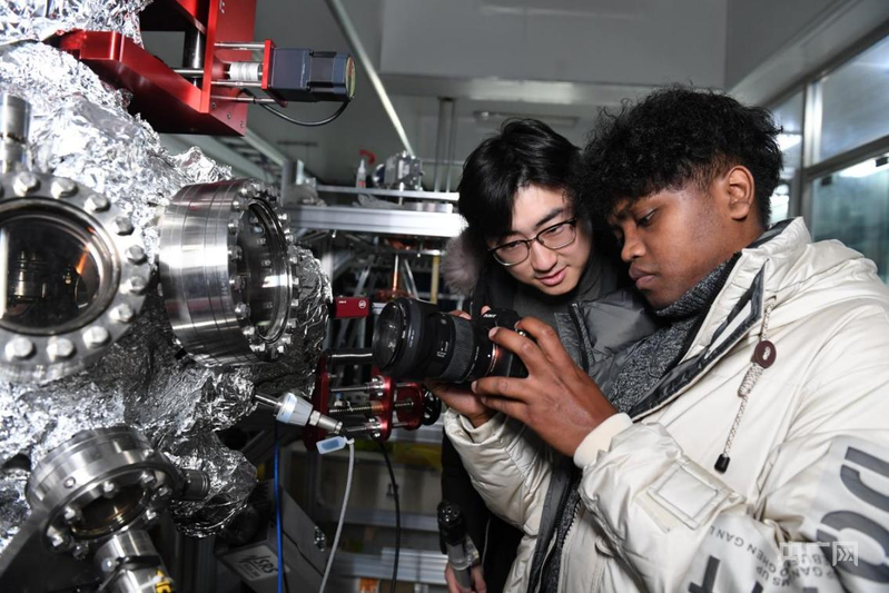 【人民城市·温情中国】“博”出发展新天地  共绘幸福“同心圆”_【人民城市·温情中国】“博”出发展新天地  共绘幸福“同心圆”_