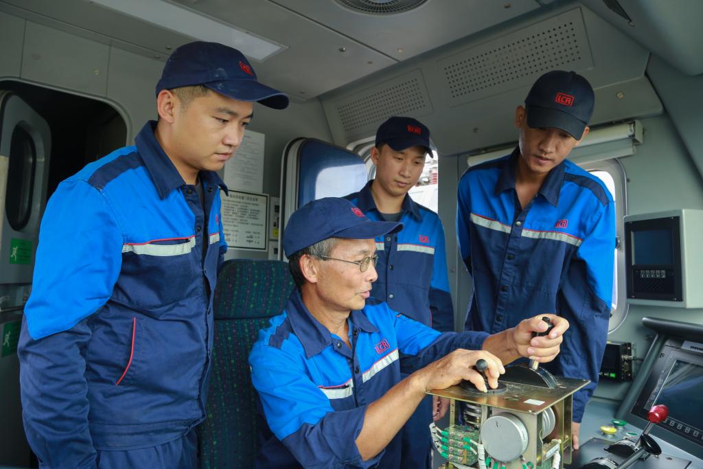 特稿｜秉持亚太合作初心打造下一个“黄金三十年”__特稿｜秉持亚太合作初心打造下一个“黄金三十年”