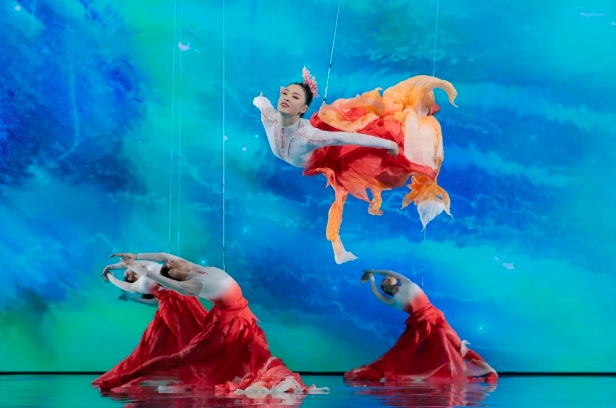 锦鲤跃龙门视频_锦鲤跃龙门插画_