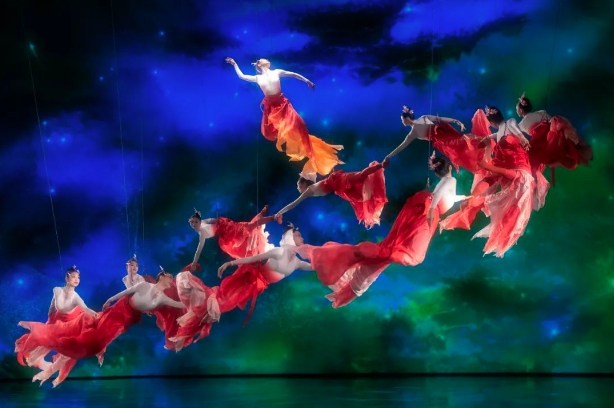 锦鲤跃龙门视频__锦鲤跃龙门插画