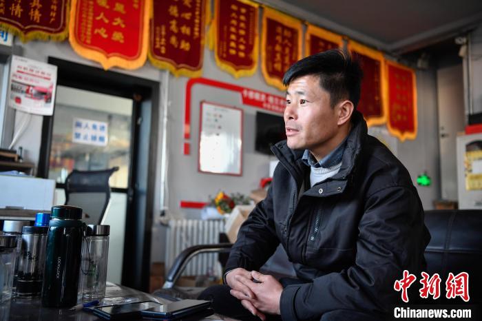 探访青藏公路最大物流集散地格尔木：冬日繁忙依旧