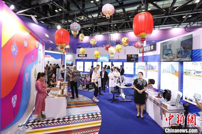 台商台企亮相服贸会 盼在新轨道实现新发展