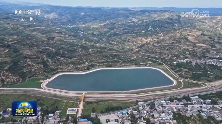 谱写更好篇章意思_甘肃谱写反贫困历史新篇章_