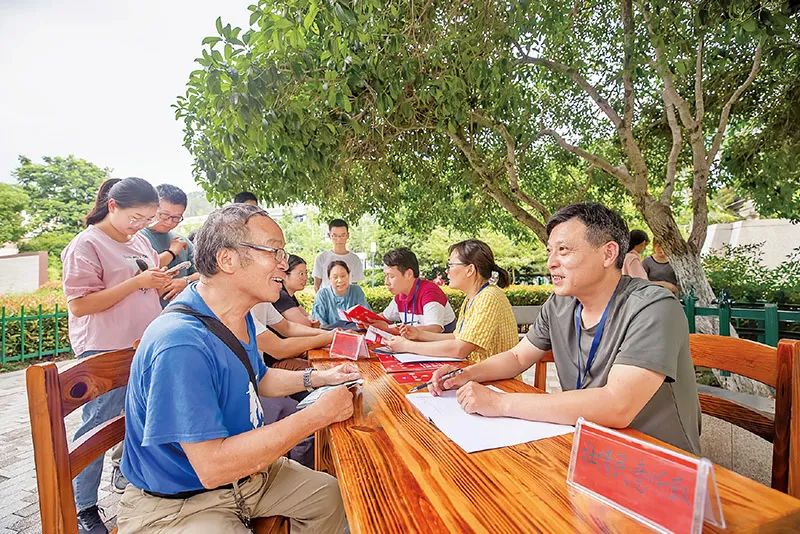 _人大贯彻落实全会精神_落实人大立法主导地位