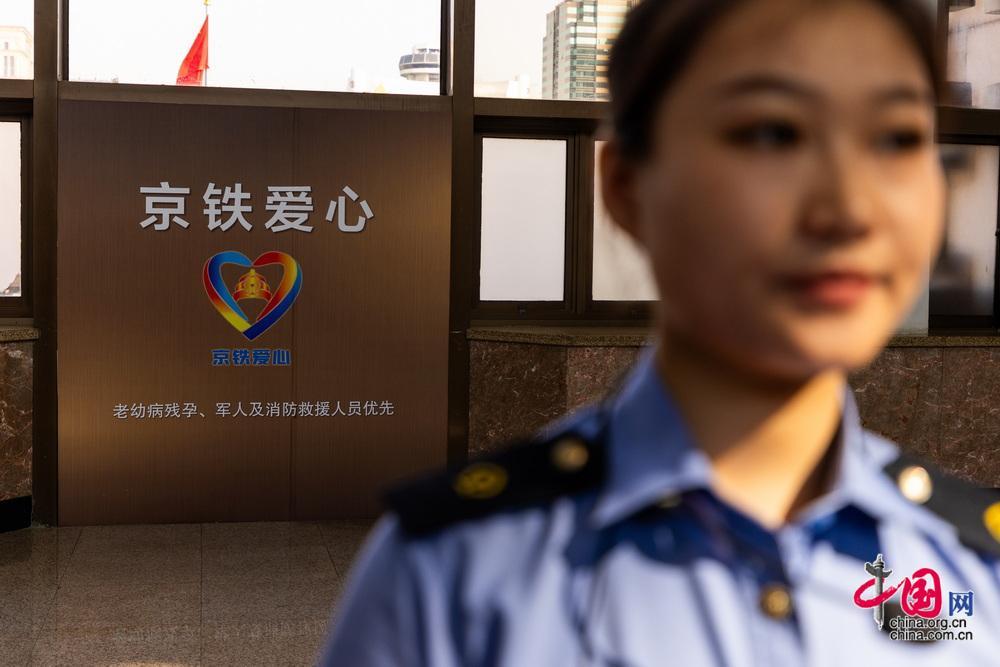 辉煌岁月王越_岁月辉煌_