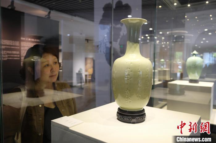 文明遇鉴｜瓷为媒，海为路，“China”何以全球圈粉？_文明遇鉴｜瓷为媒，海为路，“China”何以全球圈粉？_