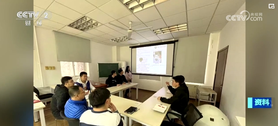 毕业季职场新观察 “我之所长”与“社会所需”相结合__毕业季职场新观察 “我之所长”与“社会所需”相结合