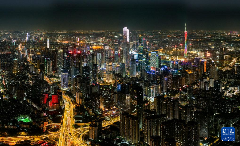 _湾区时间_湾区时代周炜伦