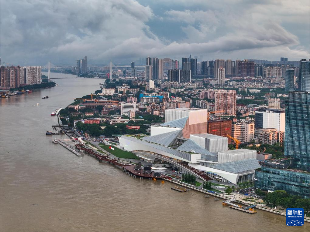 _湾区时间_湾区时代周炜伦