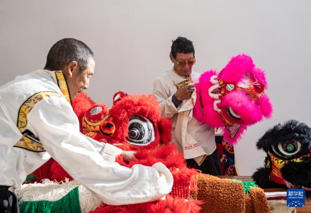 _西藏洛隆：高原狮舞_西藏洛隆：高原狮舞