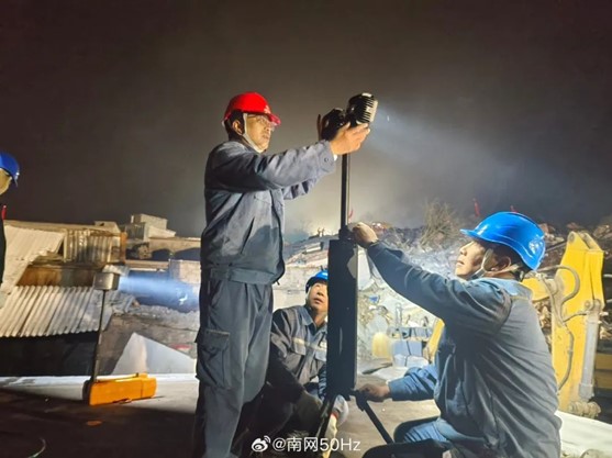 昭通发生滑坡_1991年云南昭通滑坡_