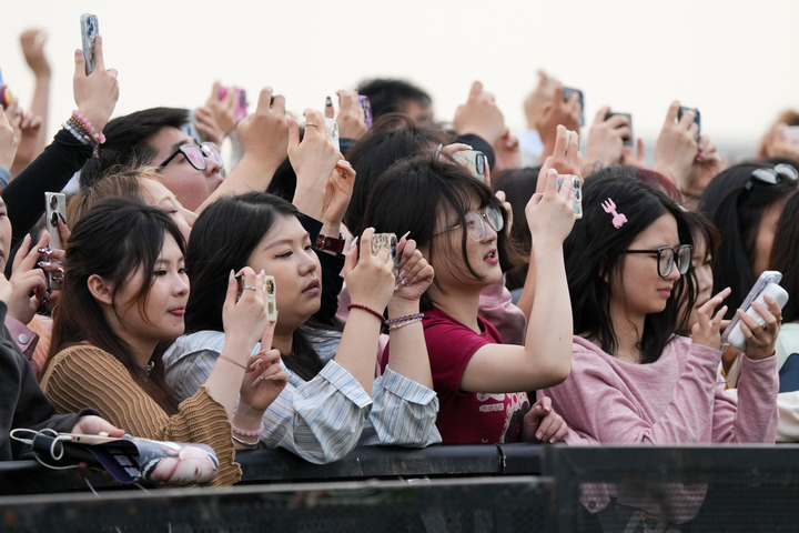 _新华网文化观察｜火热的演出市场_新华网文化观察｜火热的演出市场