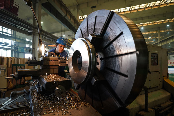 绿色发展绘底色 逐智向新谋振兴——来自老工业基地辽宁的高质量发展报告__绿色发展绘底色 逐智向新谋振兴——来自老工业基地辽宁的高质量发展报告