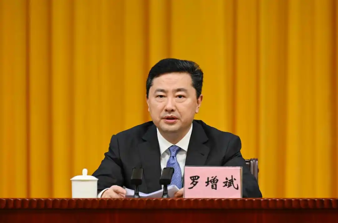 连打三“虎”！罗增斌、马丰胜被“双开”，李石松被公诉