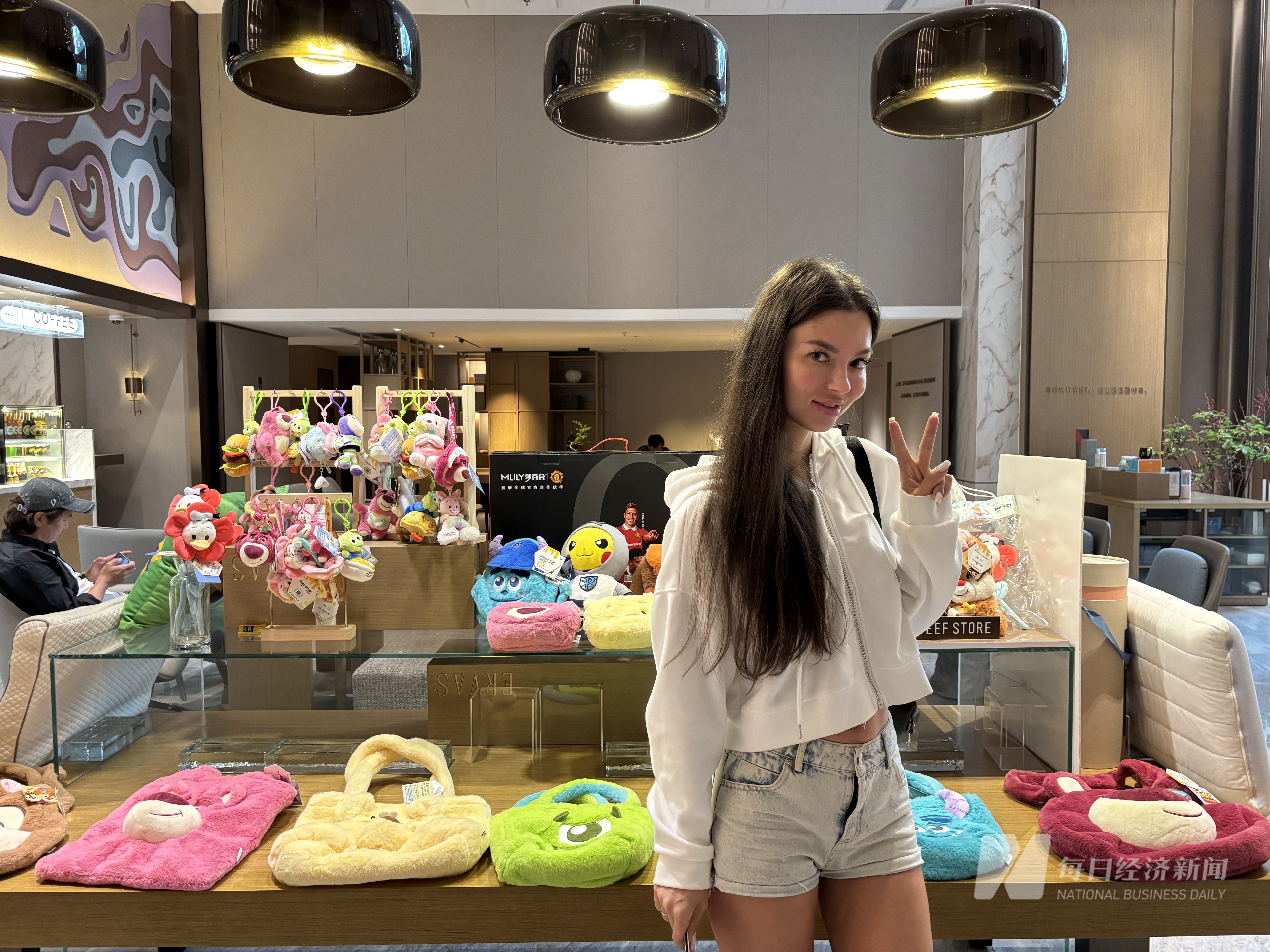 免签“朋友圈”再扩容，这里住客九成已是外国人⋯⋯China Travel带火酒店生意