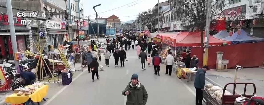 一次玩儿多城，“回头客”多！外国游客体验多元中国年_一次玩儿多城，“回头客”多！外国游客体验多元中国年_