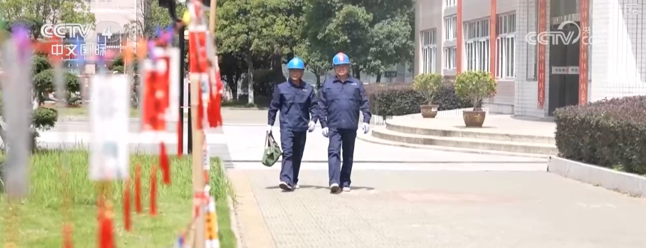 为高考护航_交警护航高考图片_