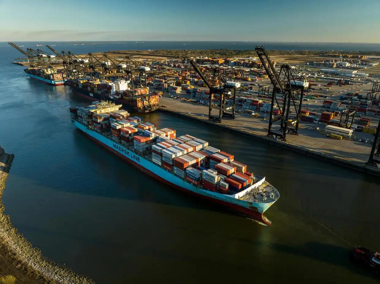 美国3月贸易逆差1405亿美元 农产品出口严重下滑