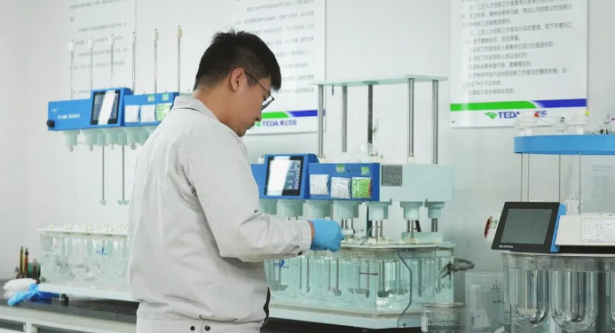 【理响中国·春江水暖鸭先知】一粒药片向“新”而行