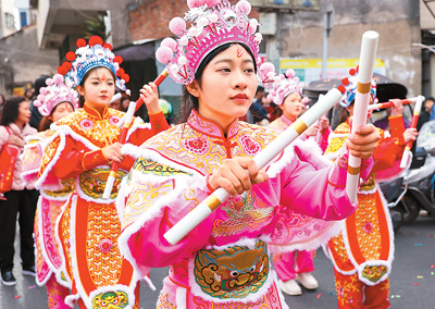 _大湾区“硬联通”有力促进“心相通”_大湾区“硬联通”有力促进“心相通”