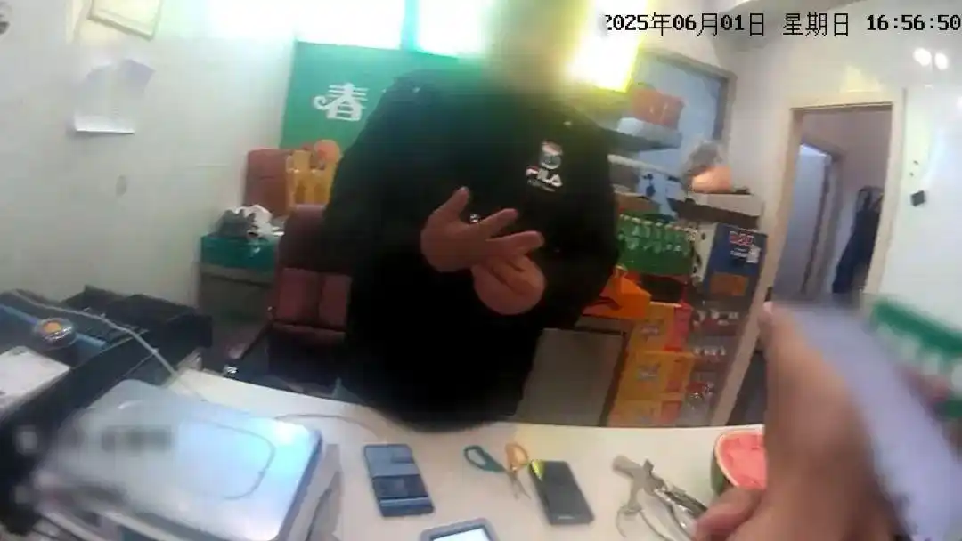 戴手上的戒指离奇失踪！杭州一水果店长报警，原因太意外