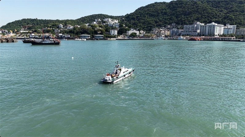 珠海琴澳__港珠澳邮票图