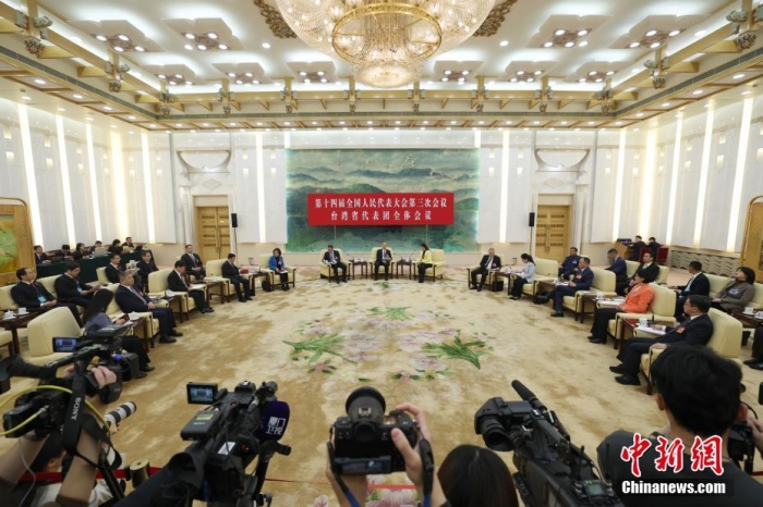 全国两会涉台关键词：软的有温度，硬的有力度__全国两会涉台关键词：软的有温度，硬的有力度