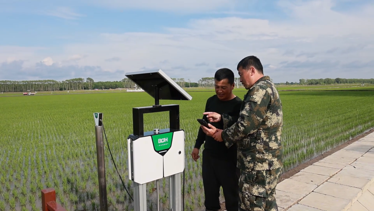 提升农机装备水平__农机化高质量发展