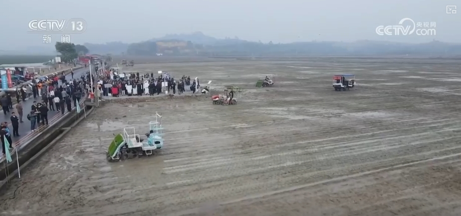 各地春管向“新”而行生机勃勃 科技助力“慧”好“春耕图”_各地春管向“新”而行生机勃勃 科技助力“慧”好“春耕图”_