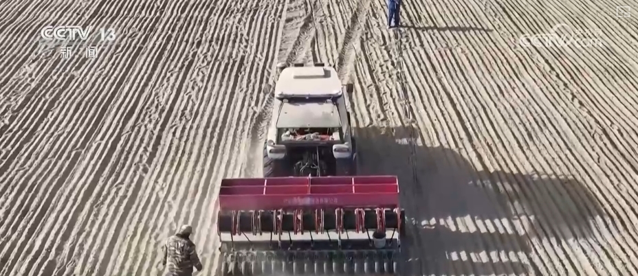 各地春管向“新”而行生机勃勃 科技助力“慧”好“春耕图”__各地春管向“新”而行生机勃勃 科技助力“慧”好“春耕图”