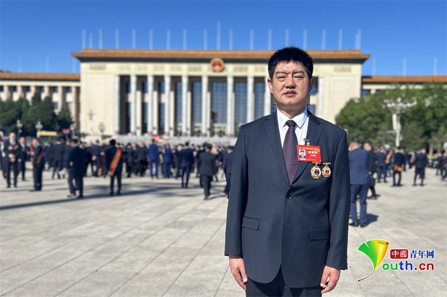 【青春华章·向西而歌】电建人王明疆：踏浪追光三十载 跋山涉水淬青春