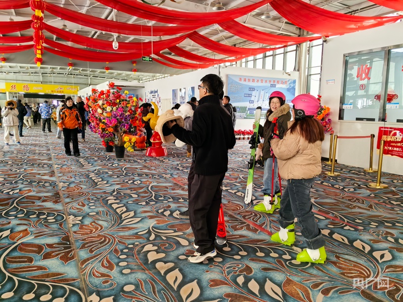 新疆冰雪资源_新疆冰雪大世界_