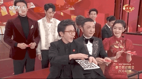 癌症康复！刘谦现身央视蛇年春晚第三次联排