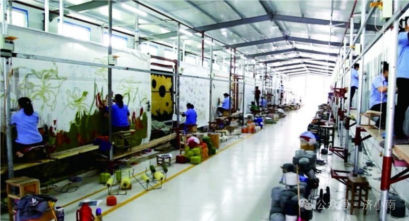 手造华章|滨州阳信：一针一线织就“毯”途__手造华章|滨州阳信：一针一线织就“毯”途