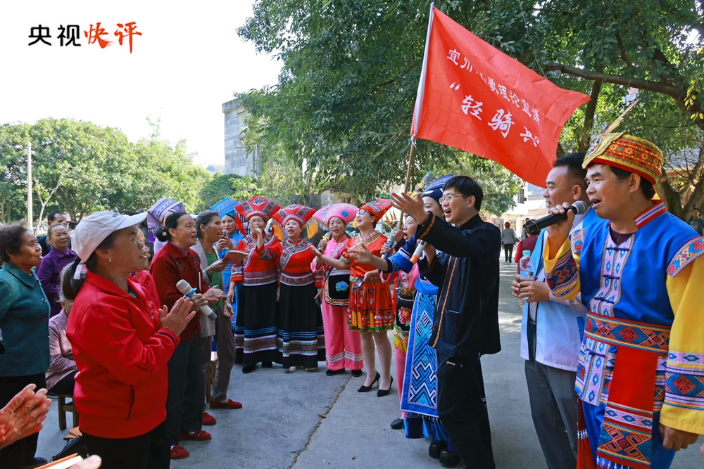 汲取智慧凝聚力量__智慧凝聚力量的句子