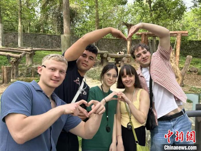 _雨纷纷旧故里草木深图片_旧故里草木深的意思