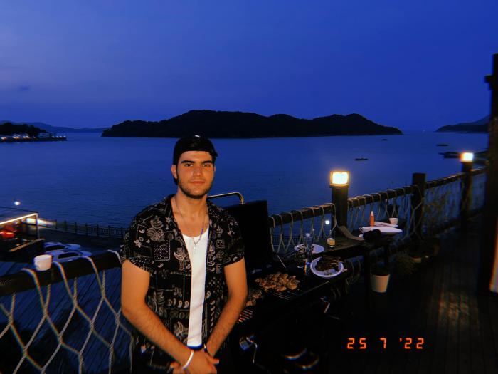 在中国长大的中东欧青年：帮助更多外国人找到“归属感”