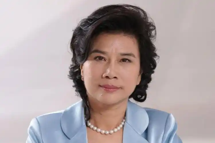 _董明珠谈格力接班人标准_让董明珠在格力崭露头角