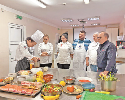 职业教育国际化合作_国际职业教育协会_