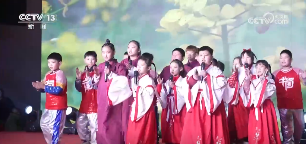 迎新年歌唱祖国歌唱新时代_2012年军民迎新春文艺晚会_