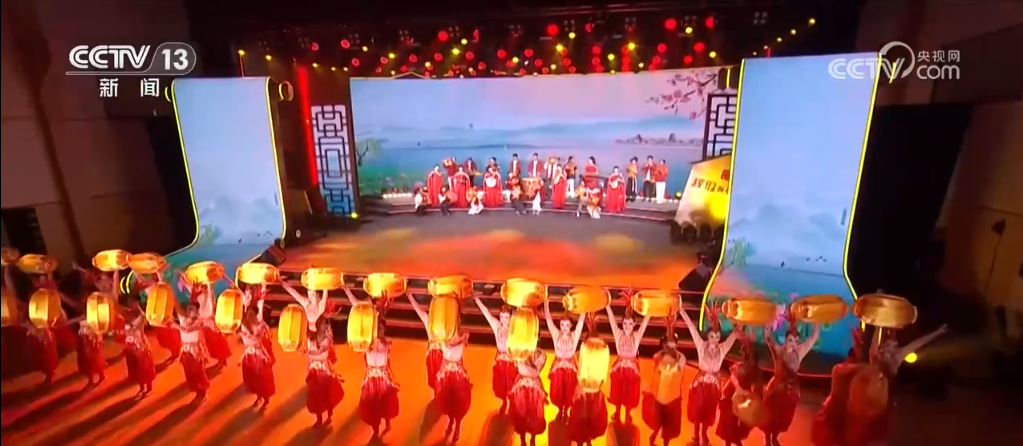 2012年军民迎新春文艺晚会__迎新年歌唱祖国歌唱新时代