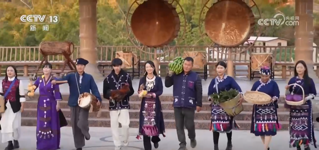 2012年军民迎新春文艺晚会__迎新年歌唱祖国歌唱新时代