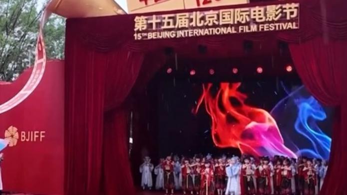 聚焦经济运行_聚焦中国经济新赛道_