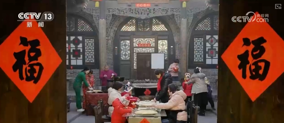 “中国风”吹向了世界 “非遗+文创”给你不一样的“年味儿”__“中国风”吹向了世界 “非遗+文创”给你不一样的“年味儿”