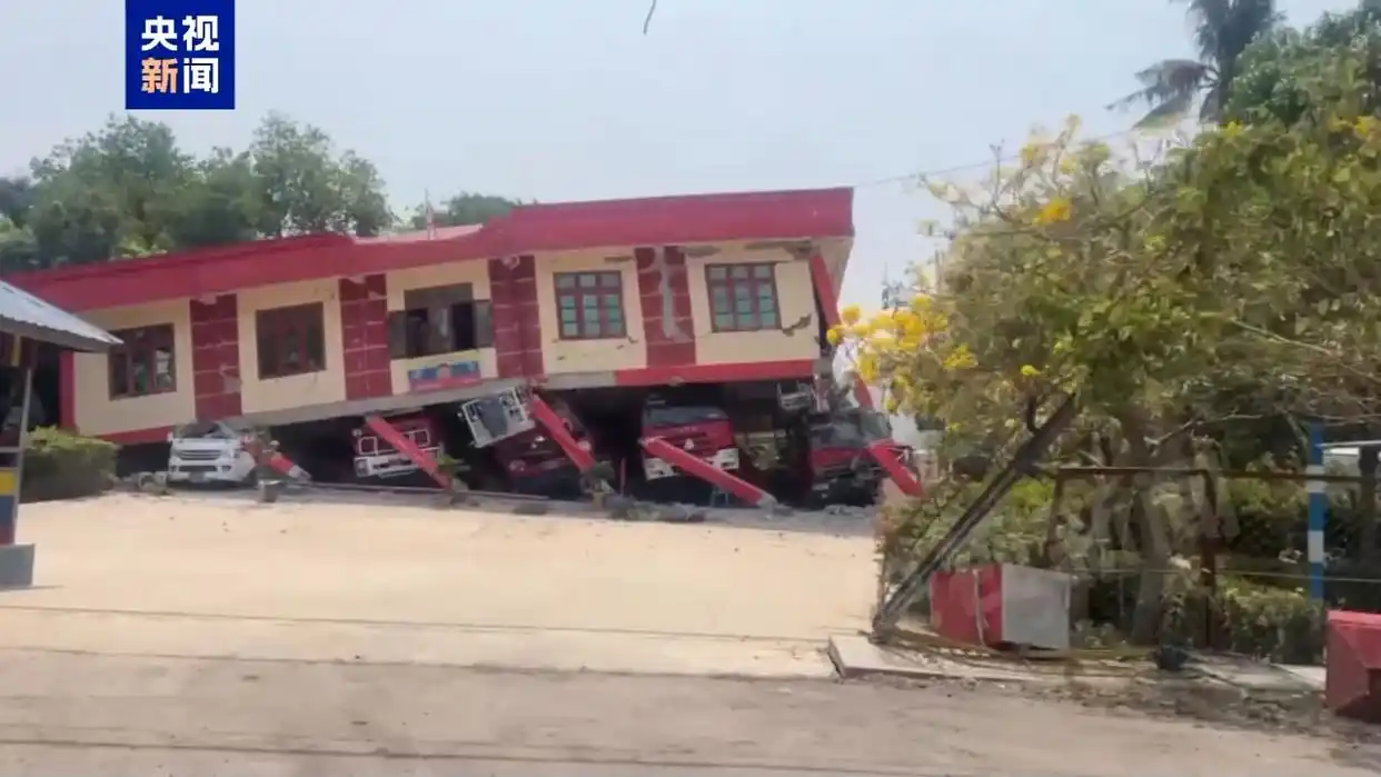 缅甸坍塌事件__记者深入缅甸震中核心区:当地80%建筑被损毁