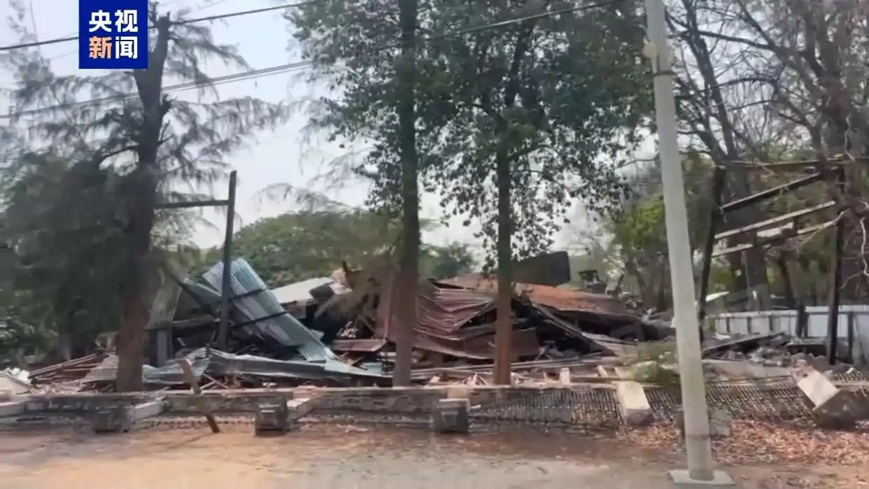 记者深入缅甸震中核心区:当地80%建筑被损毁_缅甸坍塌事件_